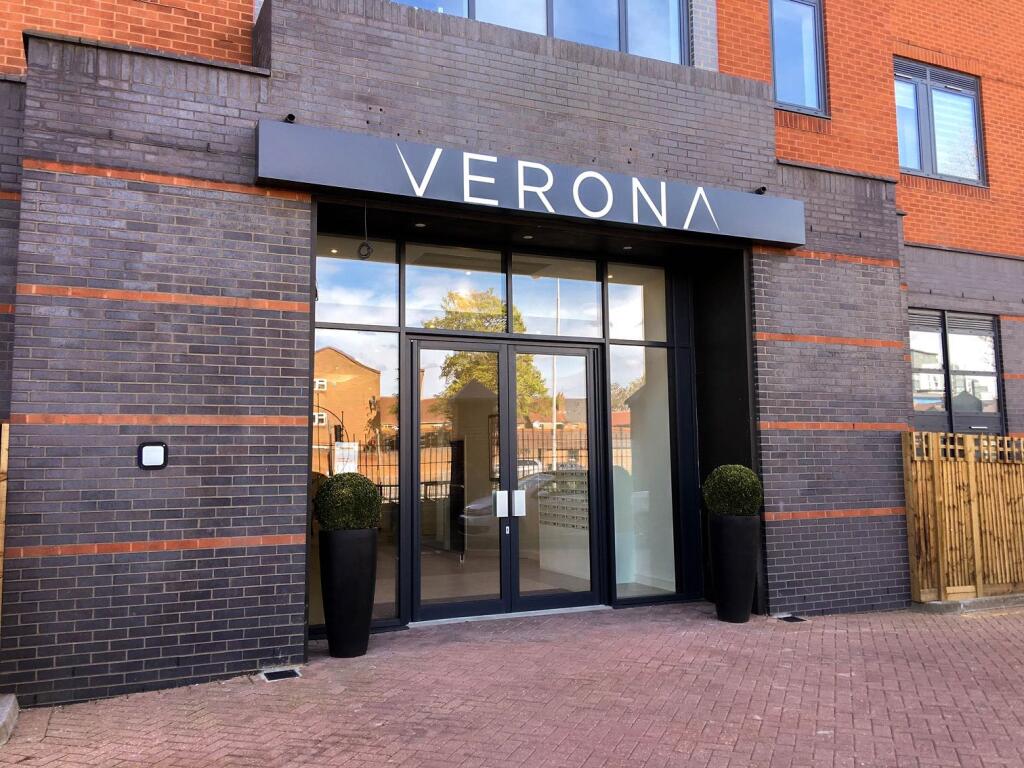 Main image of property: 50 Wellington Street, Slough, SL1