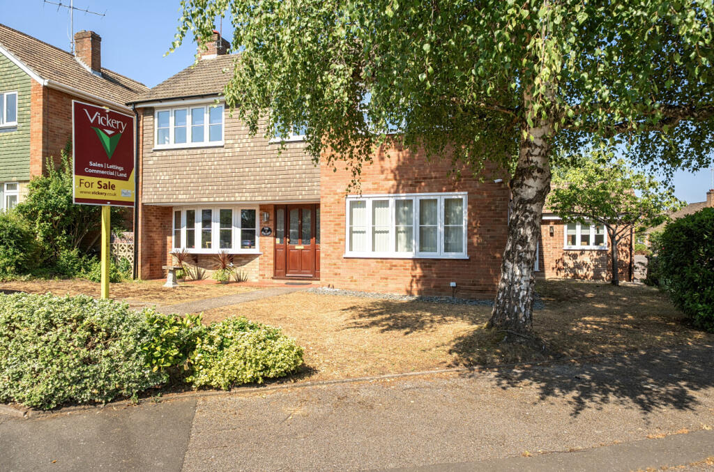 Main image of property: Birch Tree View, Lightwater, Surrey, GU18