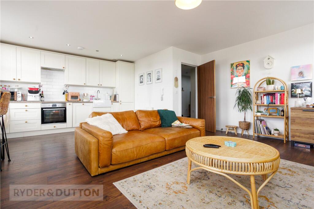 Main image of property: Victoria Street, Glossop, Derbyshire, SK13