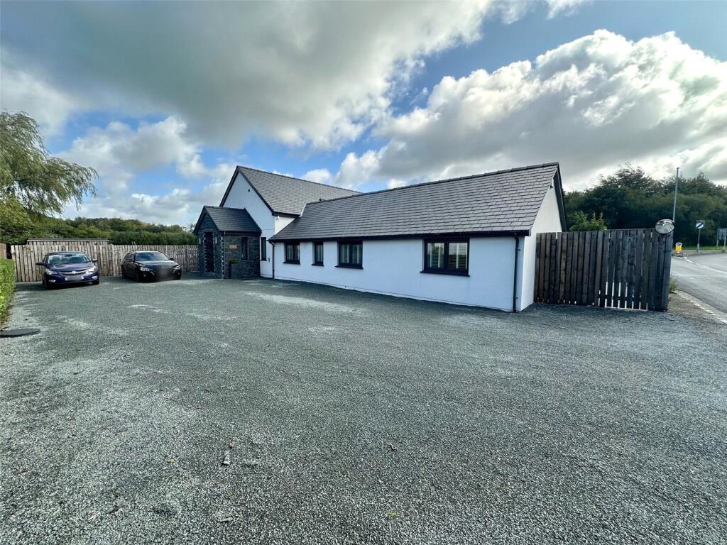 Main image of property: Caeathro, Caernarfon, Gwynedd, LL55