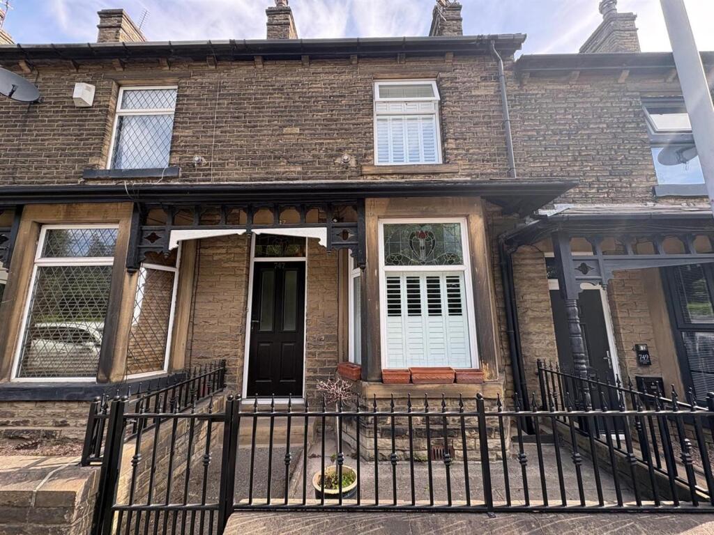 Main image of property: Cleckheaton Road, Oakenshaw, Bradford