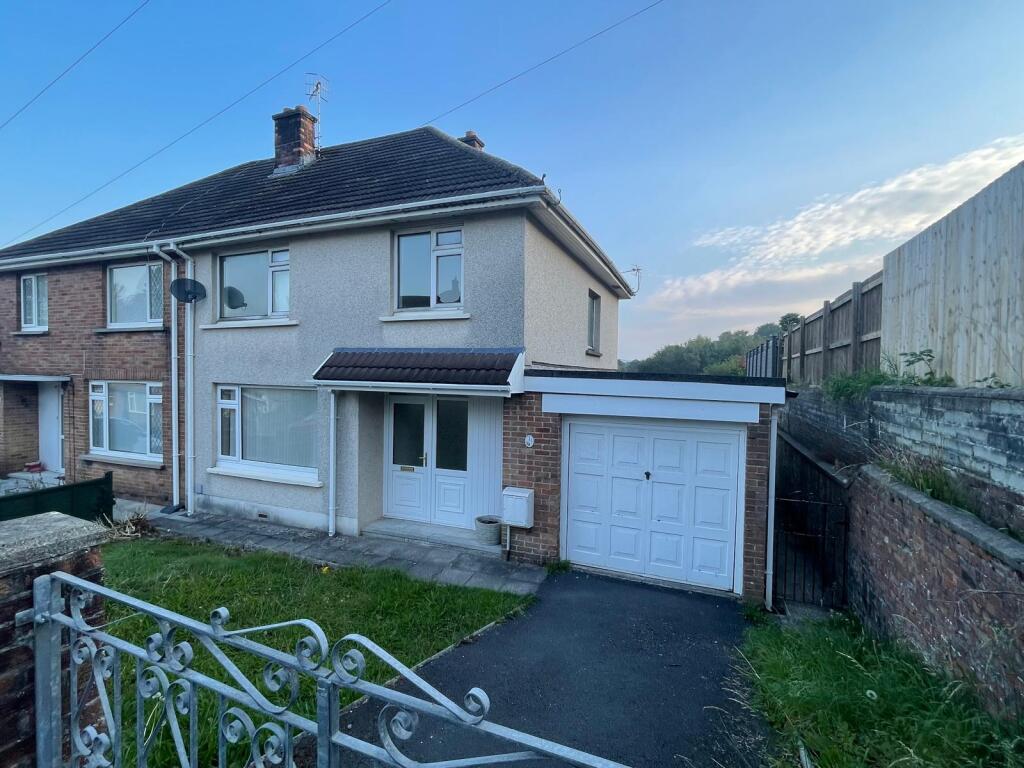 Main image of property: Cae Cotton, Llanelli, Carmarthenshire
