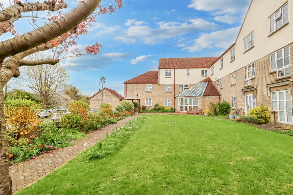 Main image of property: Stilemans, Wickford