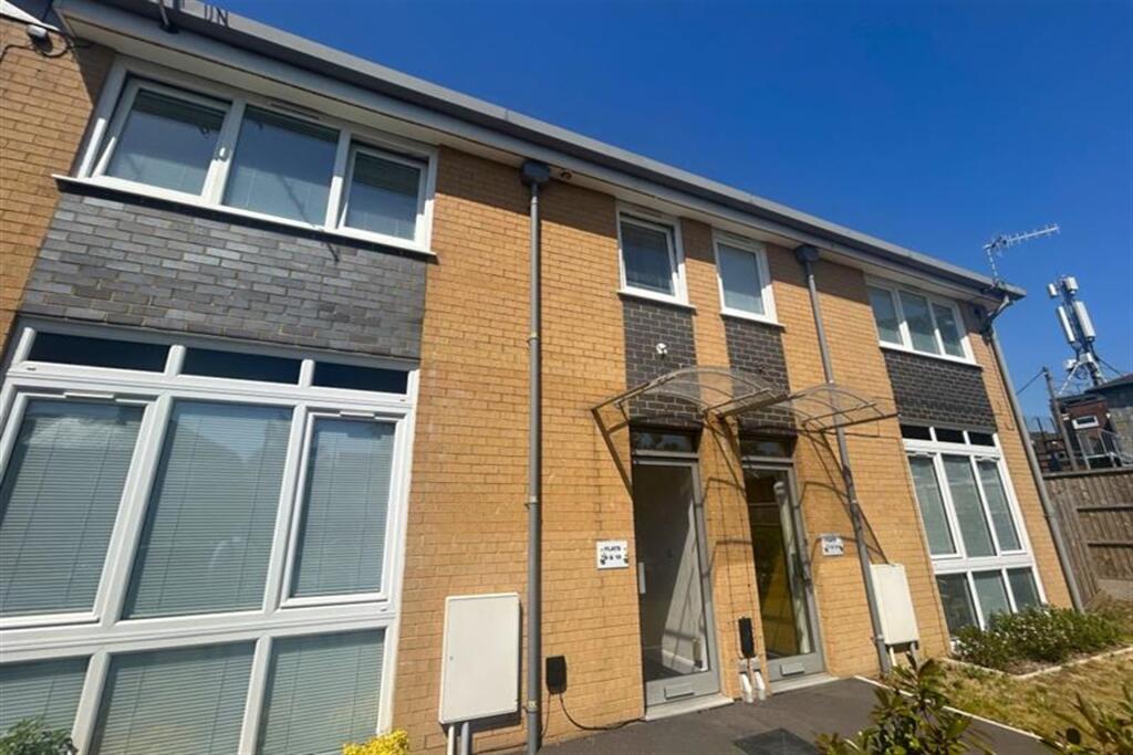 Main image of property: Freemantle