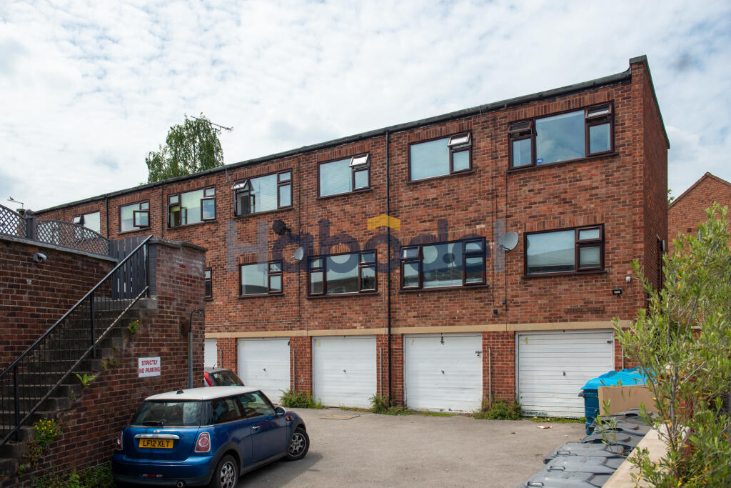 Main image of property: Vernon Court, Radcliffe on Trent, NOTTINGHAM, NG12 1BE