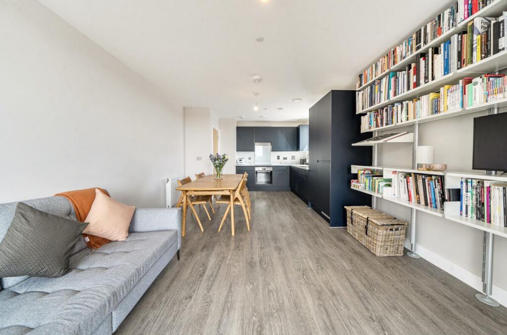 Main image of property: Minnow Apartments, Sherwood Close, West Ealing, W13