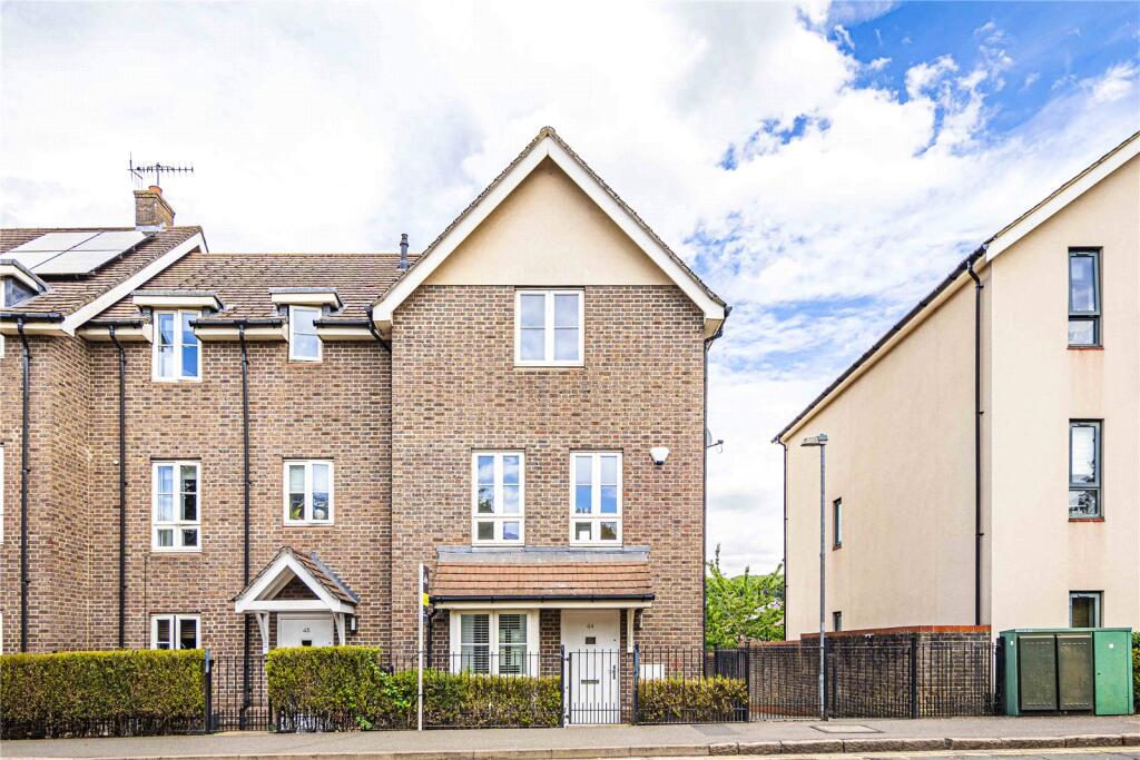 Main image of property: Gossoms End, Berkhamsted, Hertfordshire, HP4
