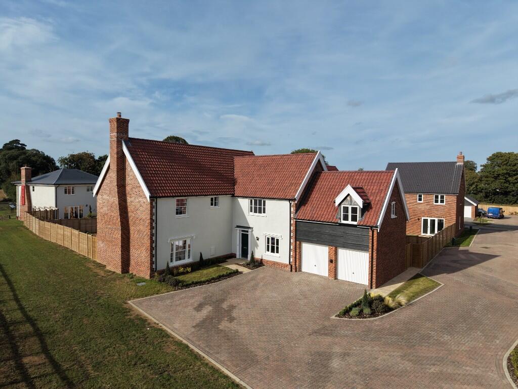 Main image of property: Off The Street
Suffolk
IP12 2QW
