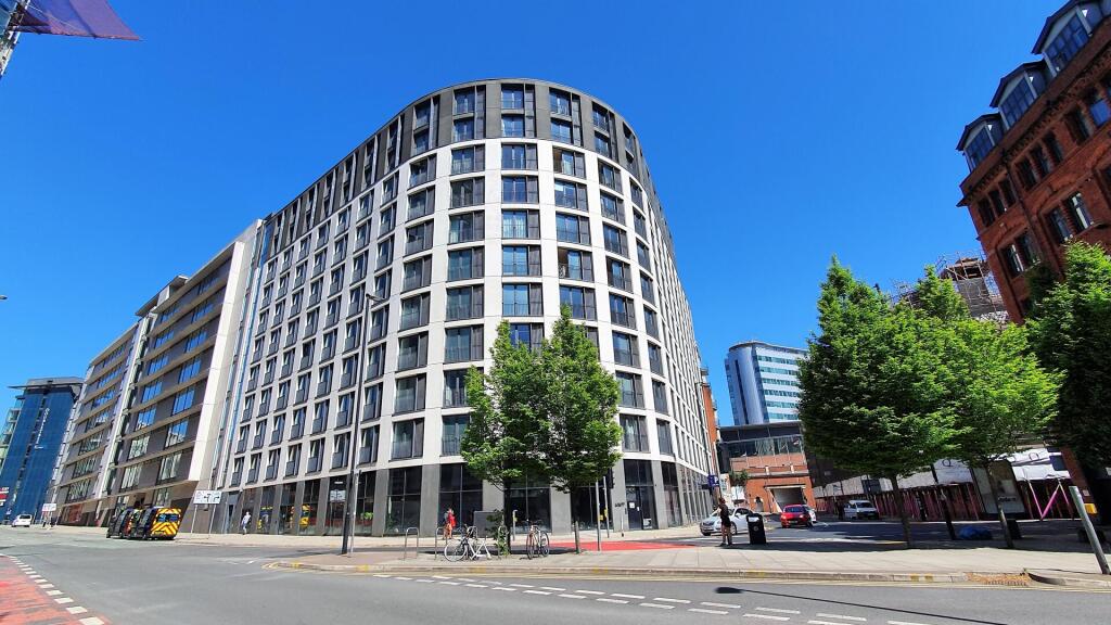 Main image of property: The Hub, Piccadilly Place, Manchester