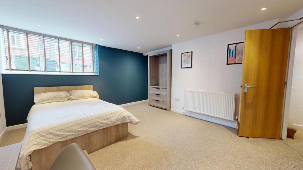 Main image of property: Village Avenue, Leeds