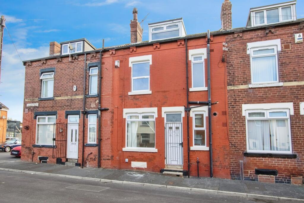 Main image of property: Skelton Mount, LEEDS