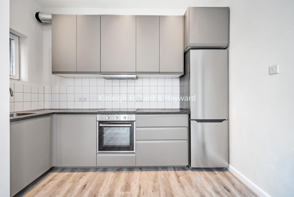 Main image of property: Catford Hill, Catford, London, SE6
