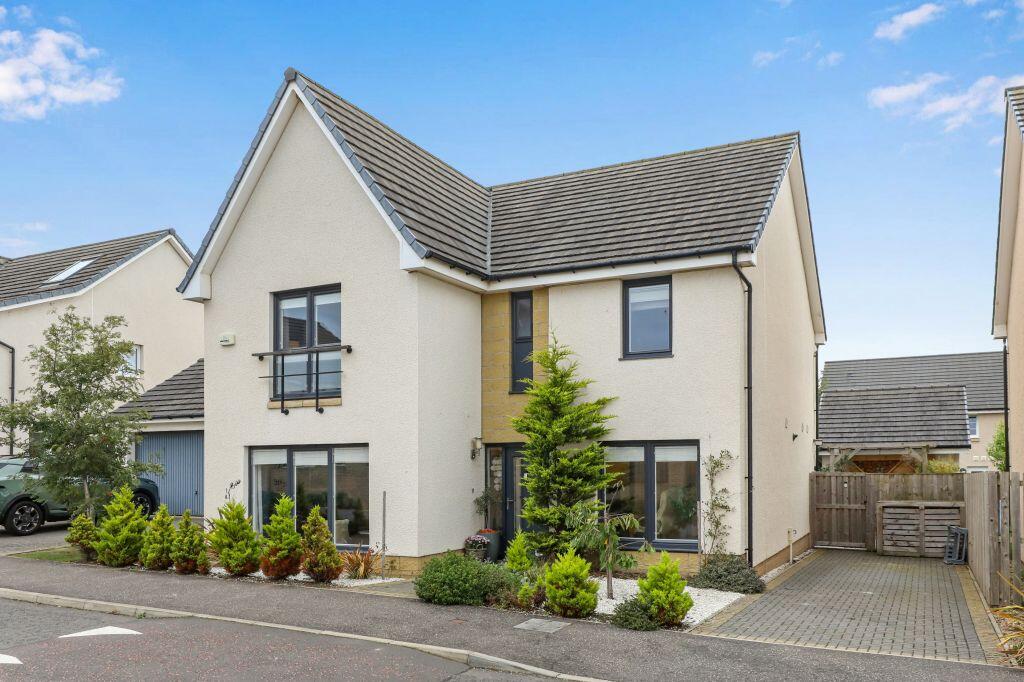 Main image of property: 102 Dovecote Way, Haddington, EH41 4HY