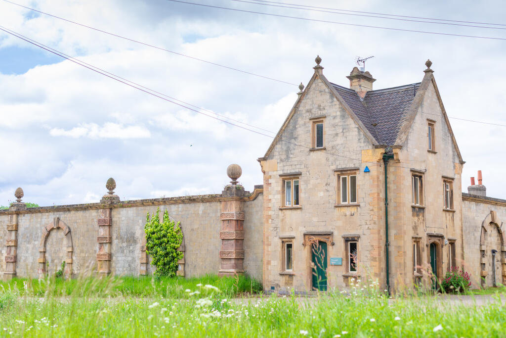 Main image of property: Pineapple Lodge, Welbeck, Worksop, S80 3LL