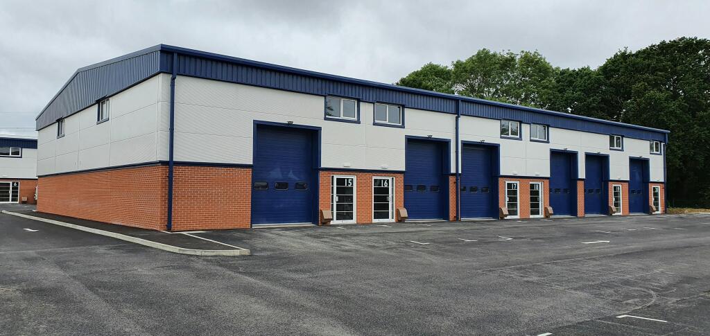 Main image of property: Unit 15 Glenmore Business Park, Lime Kiln Lane, Southampton, SO45 2AR