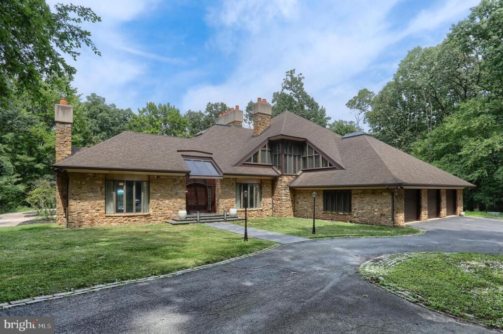 Main image of property: Pennsylvania, Dauphin County, Hershey