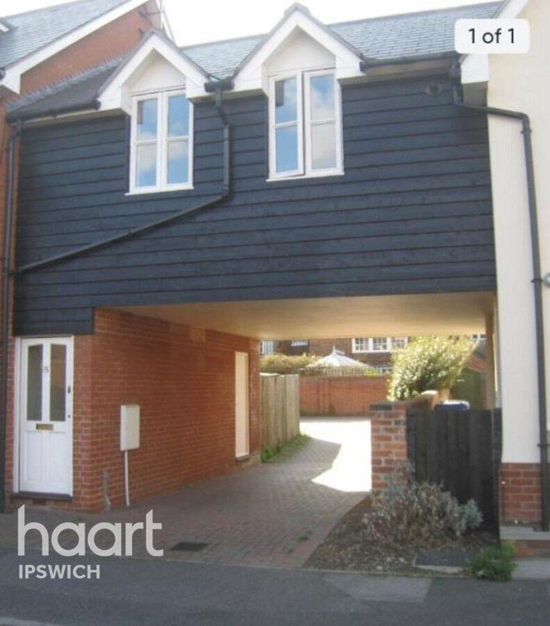 Main image of property: Brickfield Close, Ipswich