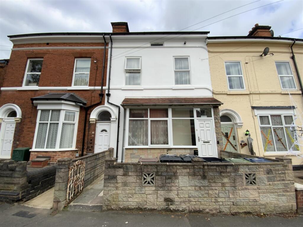 Main image of property: The Avenue, Acocks Green