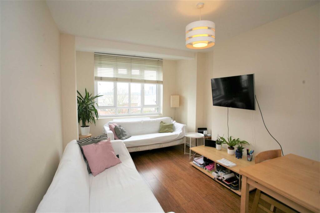 Main image of property: Hunter House, Vauxhall