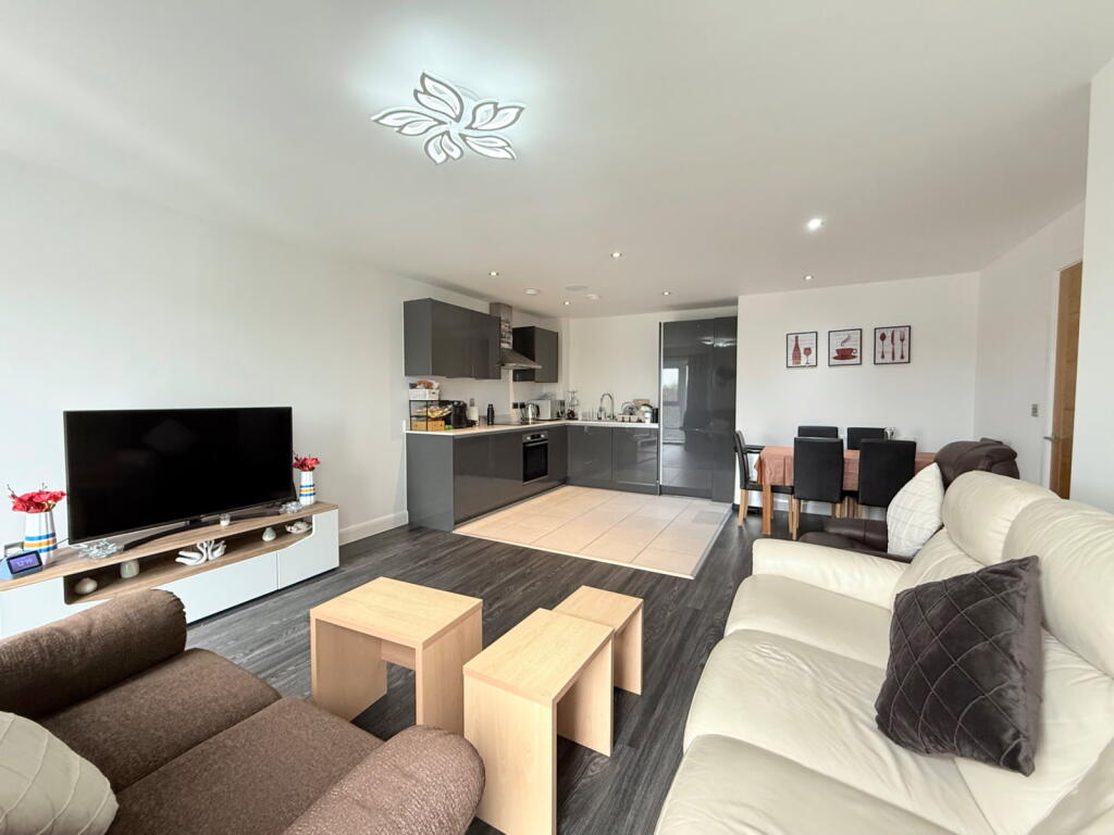 Main image of property: Oakview, Richard Lewis Way, Shirley, West Midlands, B90 3FX