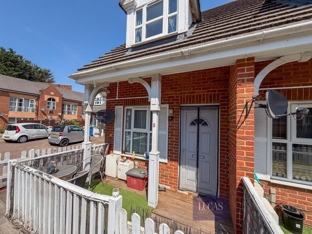 Main image of property: Bath Road, Kettering