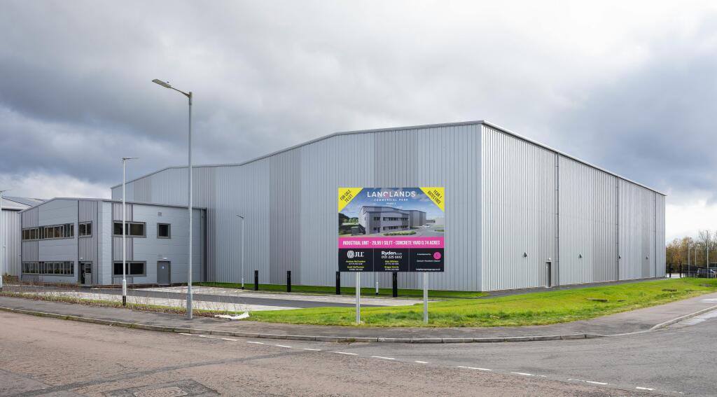 LANGLANDS_EAST_KILBRIDE_001.JPG