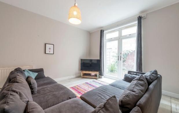 Main image of property: Edenhall Avenue, Fallowfield, Manchester, M19 2BG