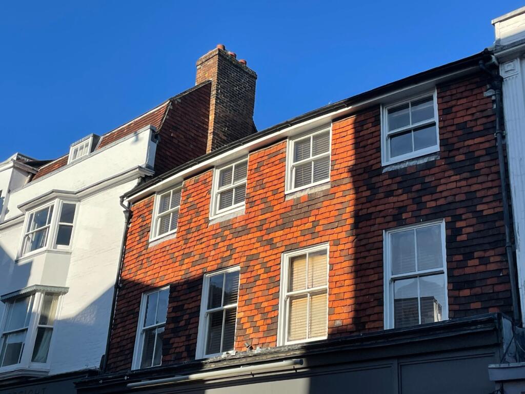 Main image of property: 197 High Street, Lewes, East Sussex, BN7