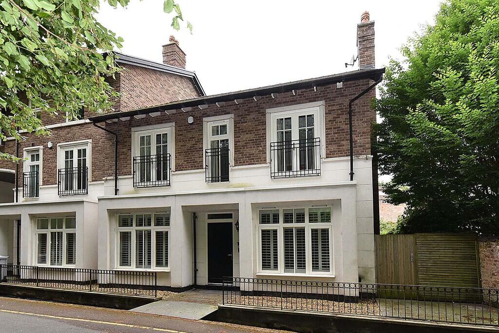 Main image of property: Moorside, Knutsford