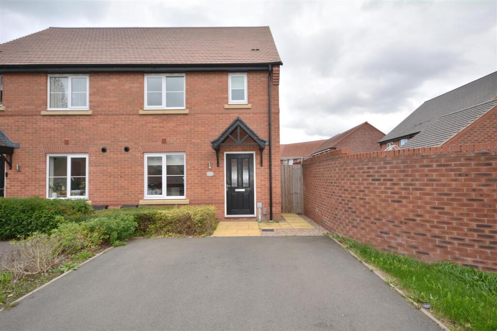 Main image of property: Allington Place, Littleover, Derby