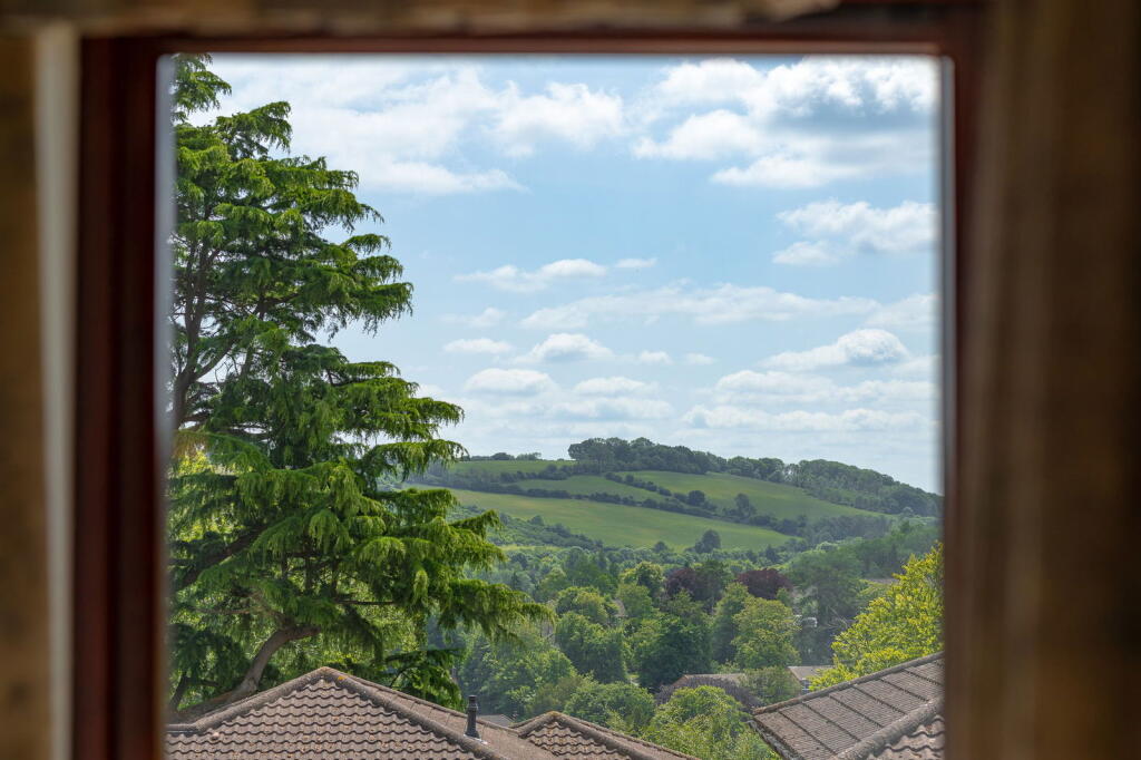 Main image of property: St. Mary's Mount, Caterham, CR3