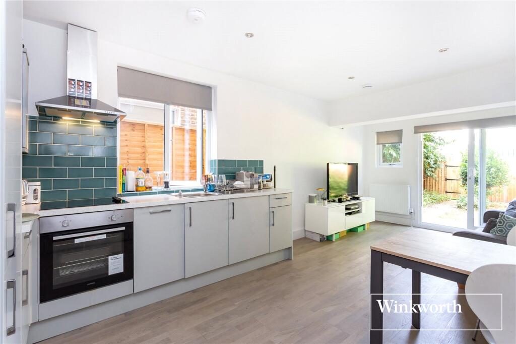 Main image of property: Station Road, Finchley, London, N3