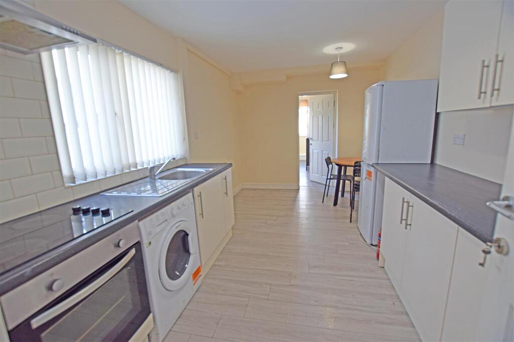 Main image of property: Australia Road, Heath/Gabalfa, Cardiff