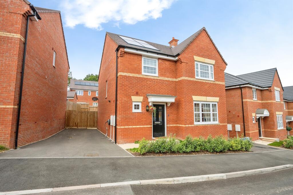 Main image of property: Green Way, Northfield, BIRMINGHAM
