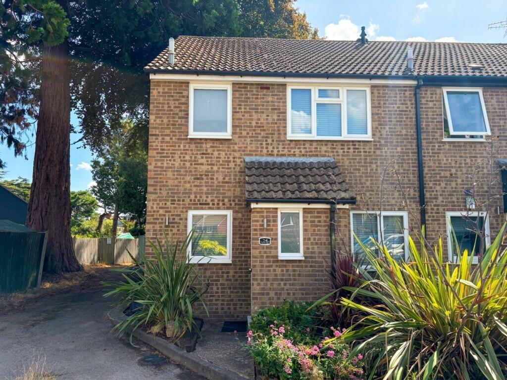Main image of property: Belmore Park, Ashford, TN24