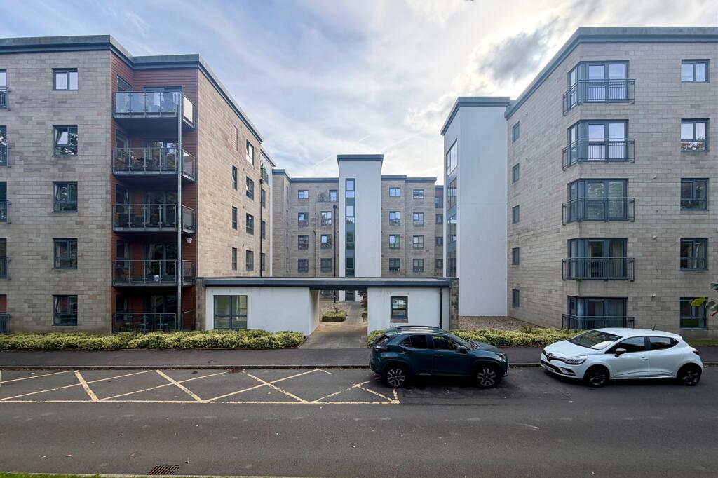 Main image of property: Silvertrees Wynd, Bothwell, Glasgow, South Lanarkshire, G71