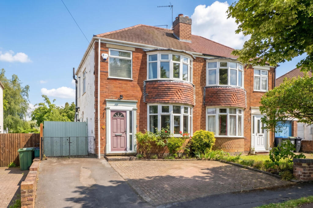 Main image of property: Braemar Road, Leamington Spa