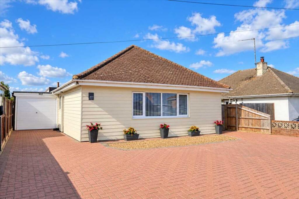 Main image of property: Fully Refurbished Bungalow, Walton on the naze