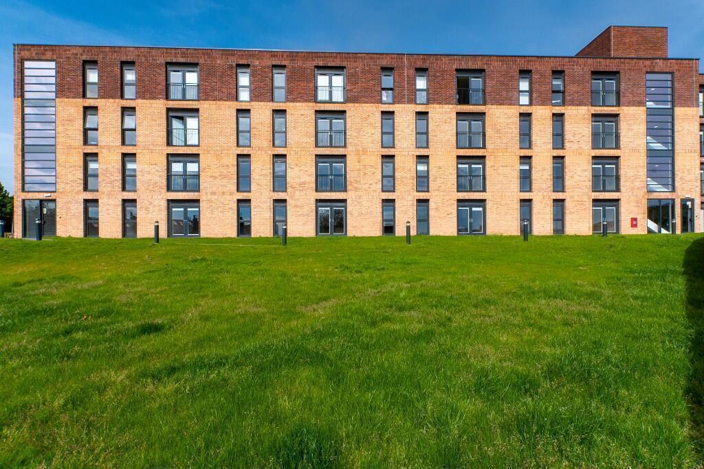 Main image of property: Hunslet House, Station Road, Corby, North Northamptonshire