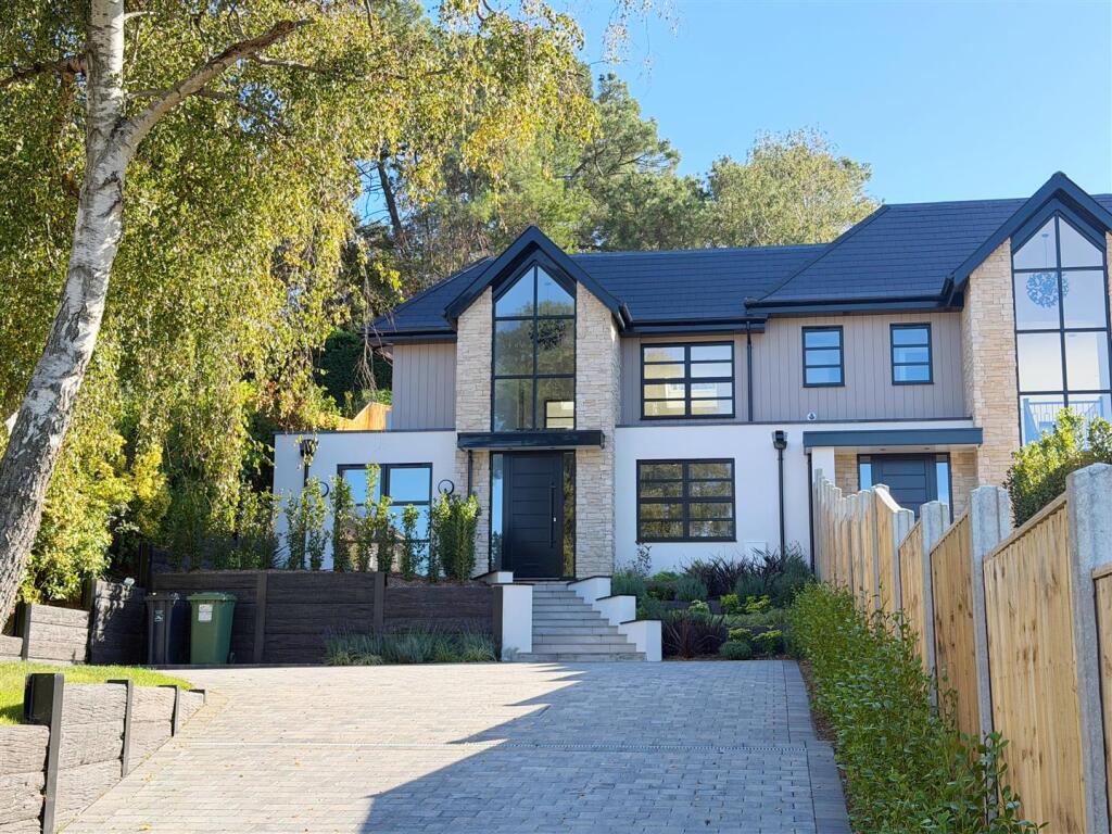 Main image of property: Elgin Road, Lilliput