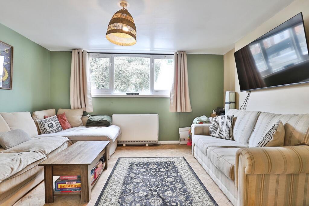 Main image of property: Christchurch Road, BOURNEMOUTH, Dorset, BH1