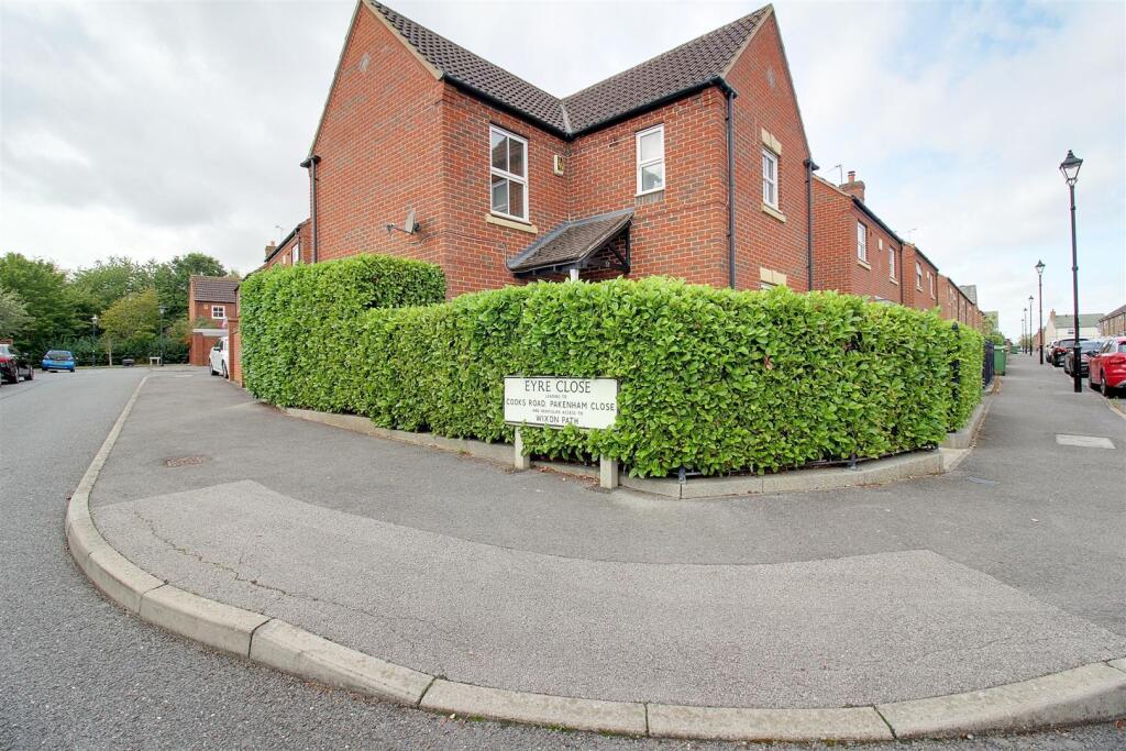 Main image of property: Great Meadow Way, Fairford Leys