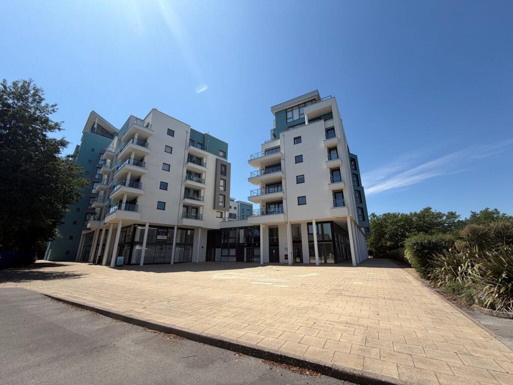 Main image of property: Colbalt Quarter, Maritime Walk, Ocean Village, Southampton, SO14 3JY