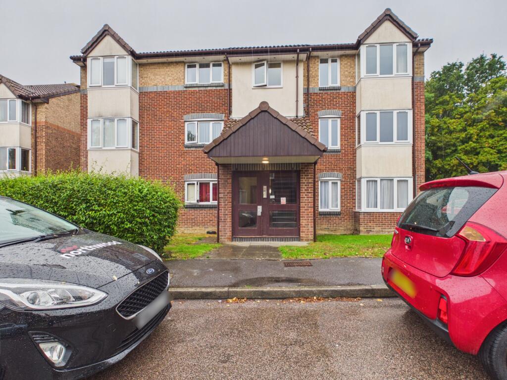 Main image of property: Tor Close, Waterlooville, PO7