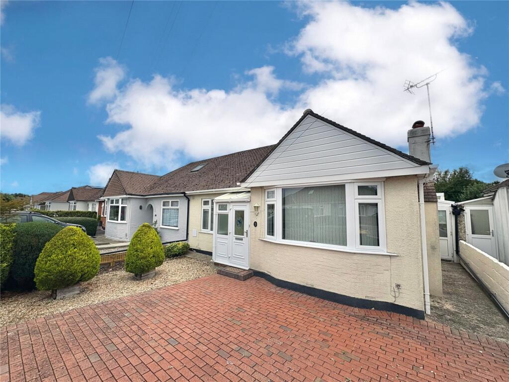 Main image of property: Holmefield Avenue, Fareham, Hampshire, PO14