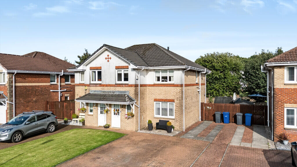 Main image of property: Ferryfield Gardens, Alexandria G83 0TB