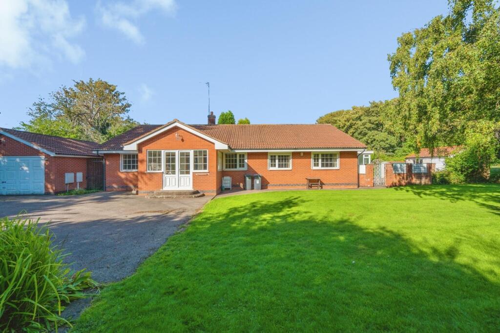 Main image of property: Watling Street, Wilnecote, Tamworth