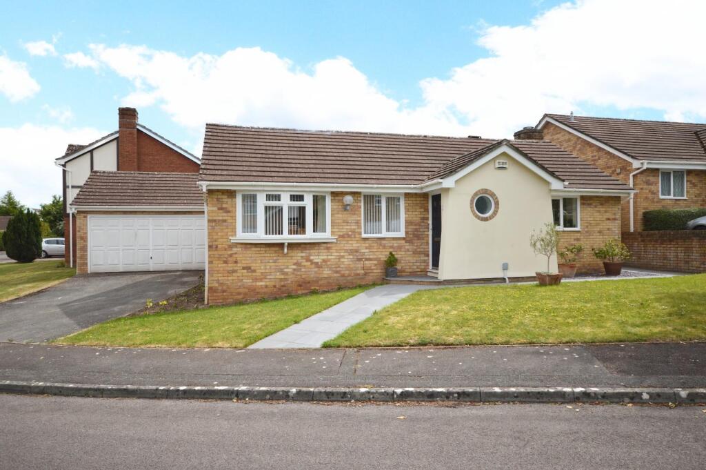 Main image of property: The Homestead, Keynsham, Bristol