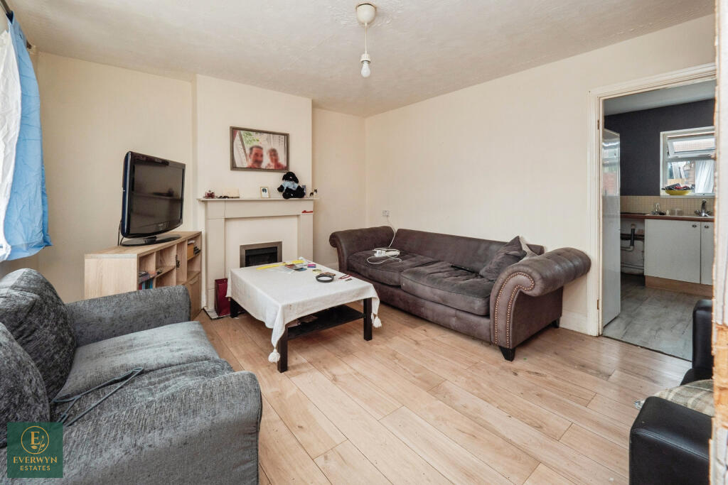 Main image of property: Chelmer Road, Hull, East Riding Of Yorkshire