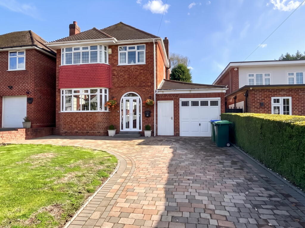 Main image of property: CRADLEY HEATH, Barrs Road